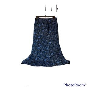 Cato Floral Paisley Maxi Style Skirt ~ Black/Blue ~ 18/20W ~ ONLY 2 LEFT !!!!